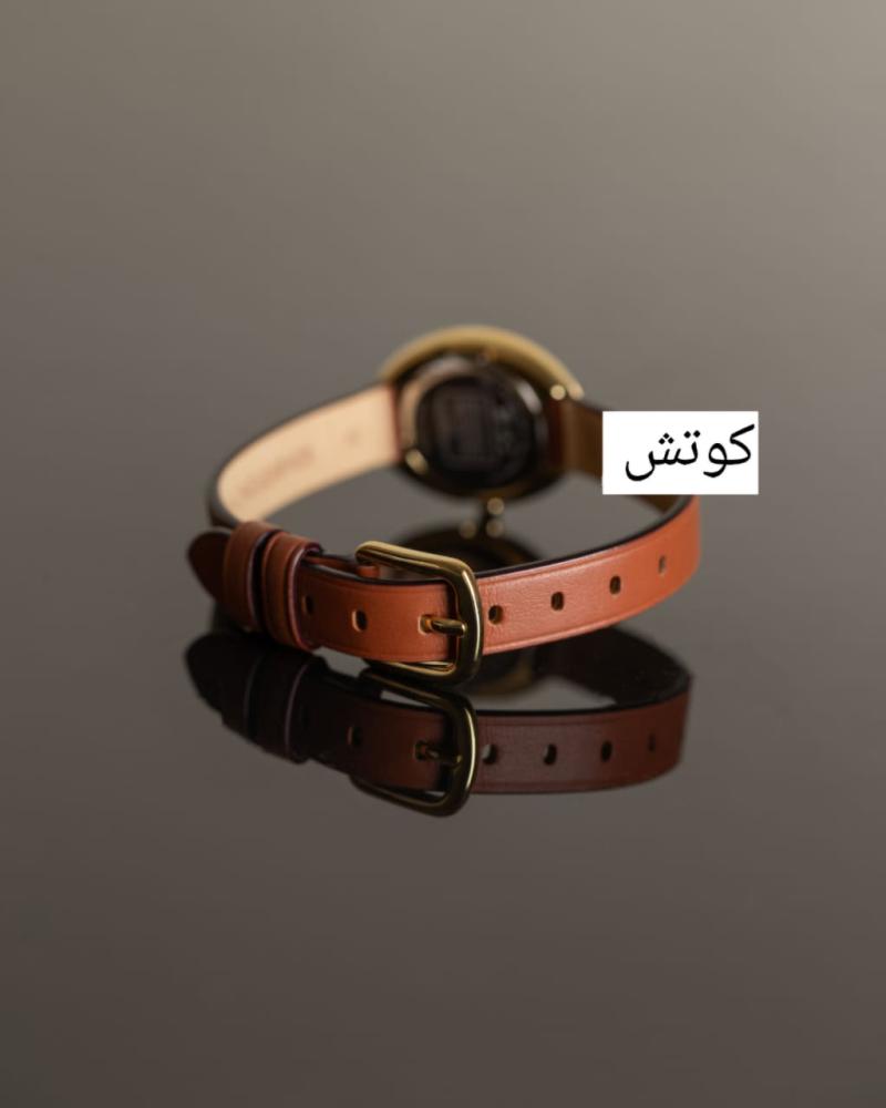 ساعة نسائية هي ساعة كوتش سامي (Coach Sammy) بتصميم بيضاوي جلد   السعر فقط    مكينة بطارية