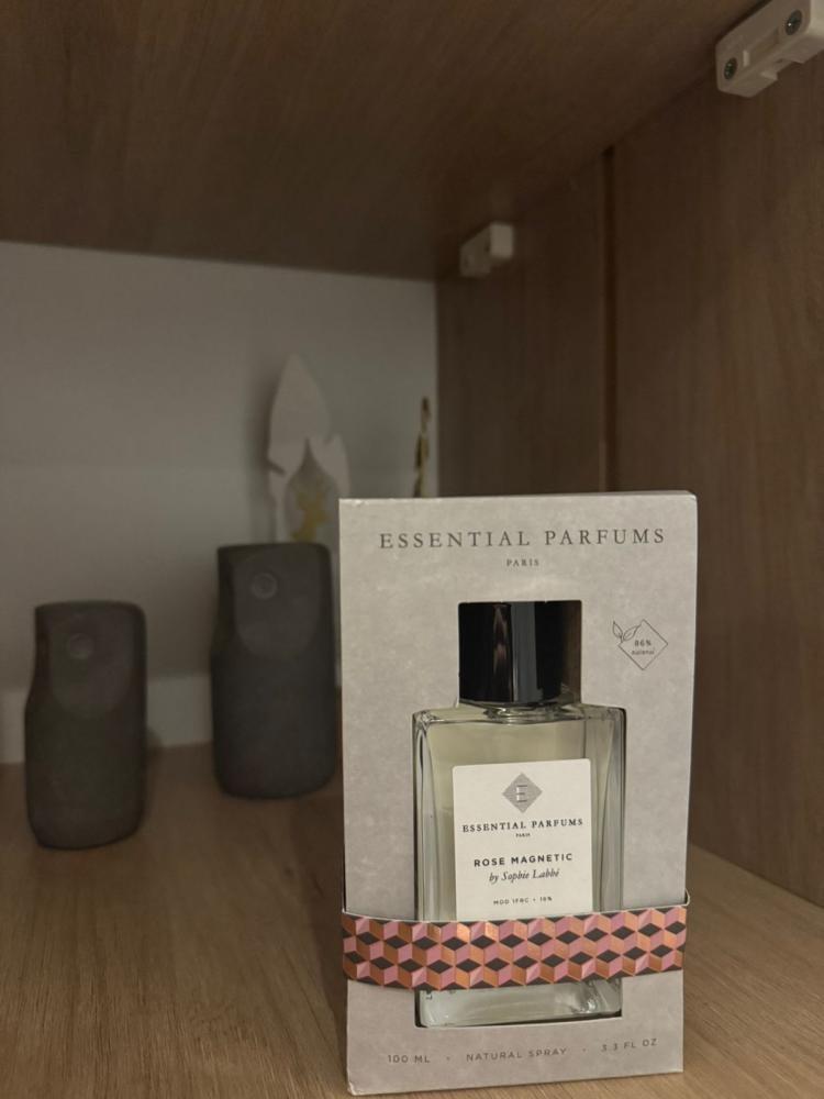 عطر مركه معروفه  ثبات يدوم ساعات
