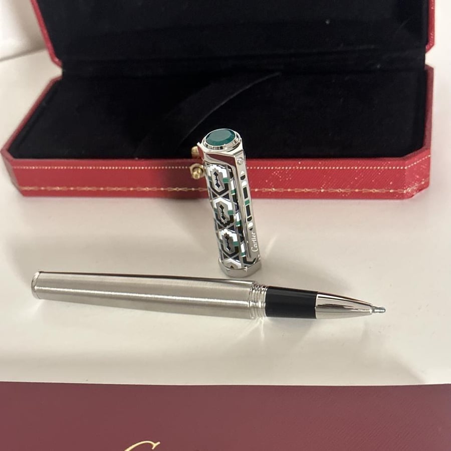 First-class secretary pen with accessories printed