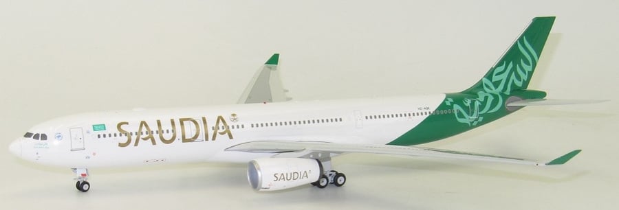 مجسم الخطوط السعودية A330-300 اليوم الوطني مقاس 1:200