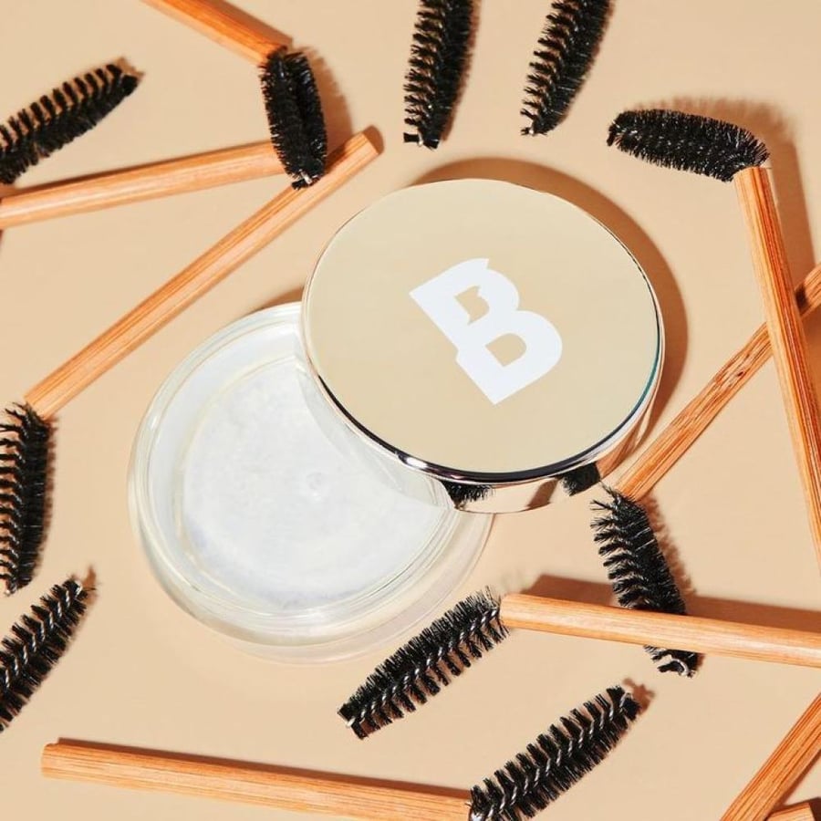 صابون شفاف لتثبيت الحواجب + فرش الحواجب من بيوتي باي | Beauty Bay Brush Up Brows Brow Kit