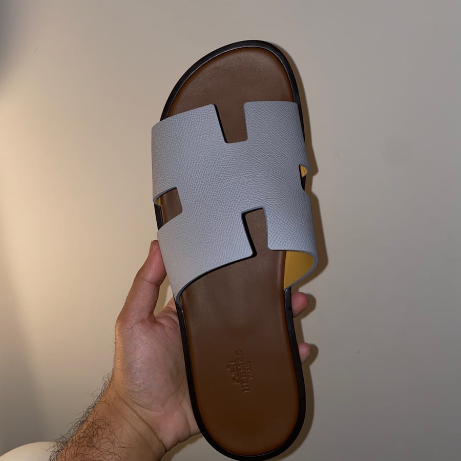 Hermes size 44