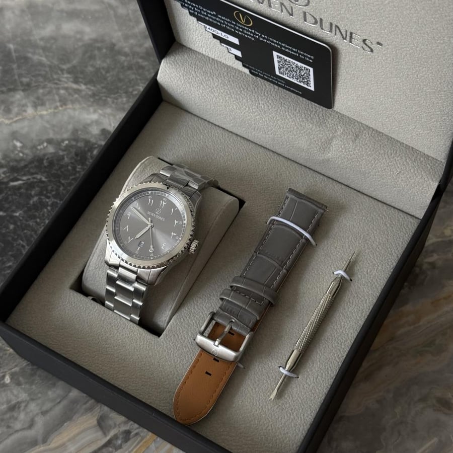 Seven dunes watch