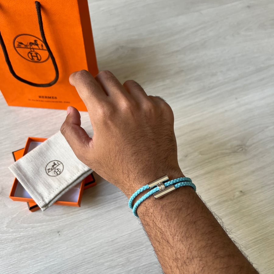 سوارة hermes سماوي