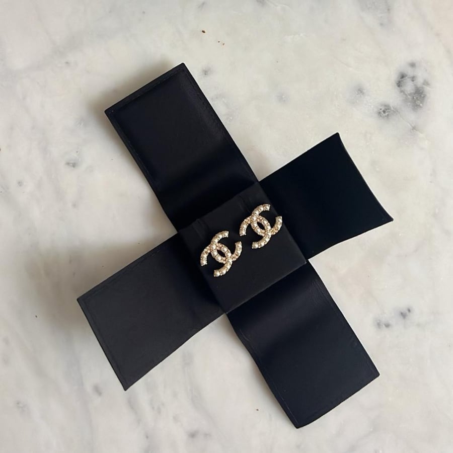 CHANEL حلق
