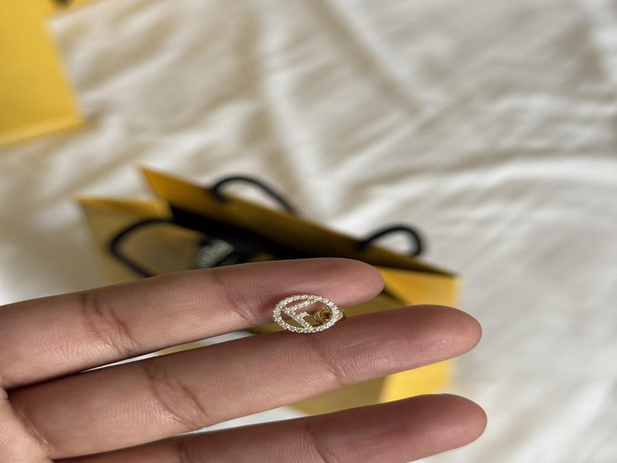 Fendi Earrings قولد