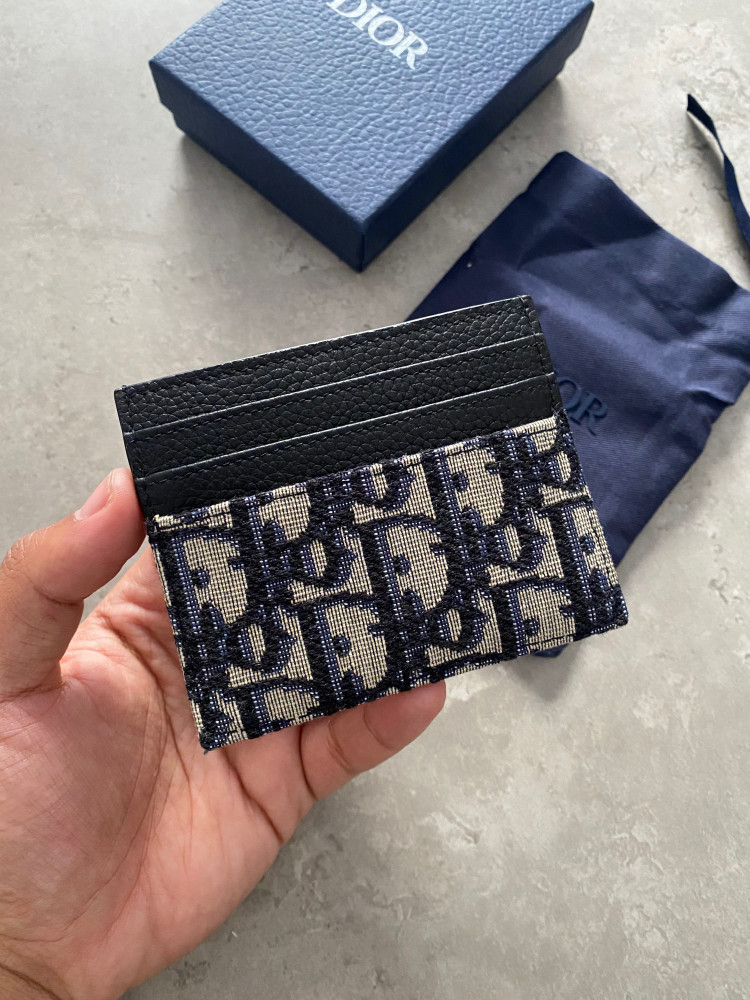 DIOR CARDHOLDER للجنسين