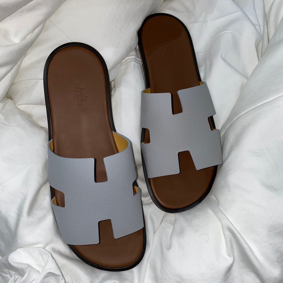 Hermes size 44