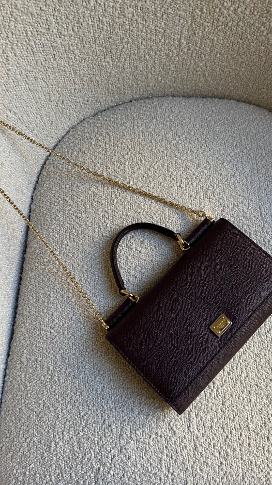 Dolce&gabbana بورقندي