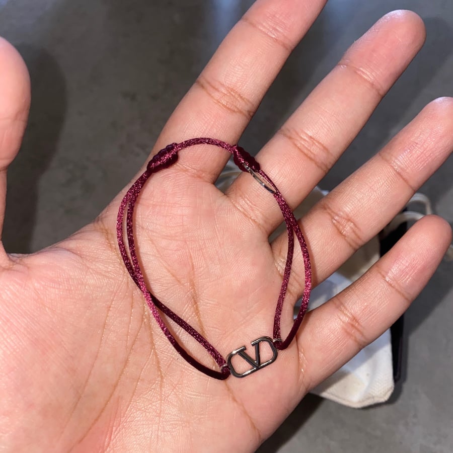 Valentino سوارة بورقندي