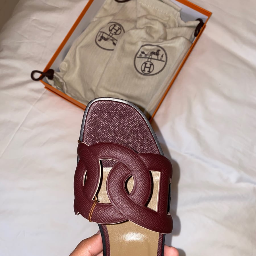 Omaha maroon 37