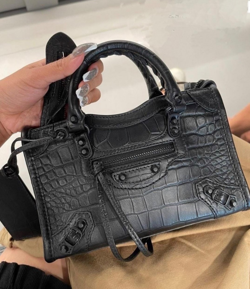 BALENCIAGA nano كروكو