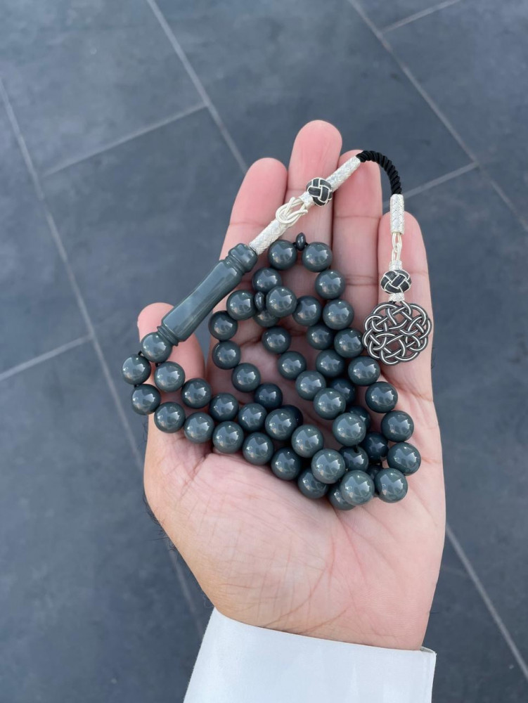 سبحة رمادية