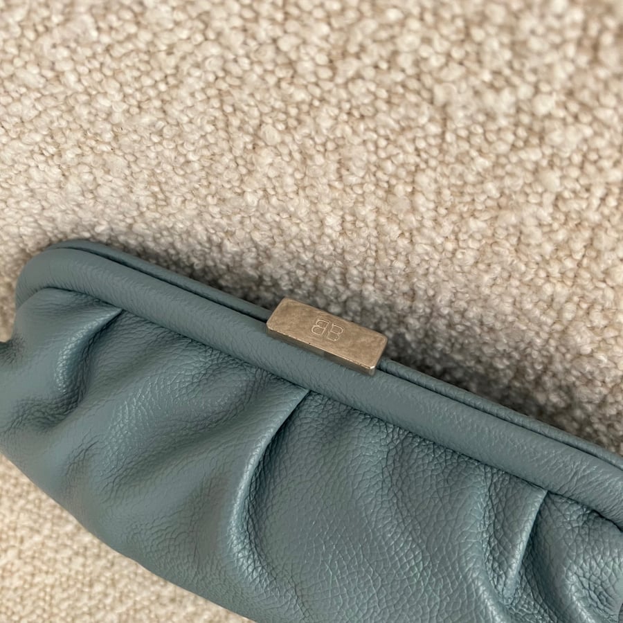 Balenciaga xs Clutch