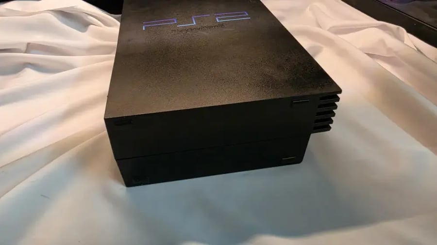 PlayStation 2 Fat أسود — يشغل أصلي ومنسوخ مفتوح الريجن