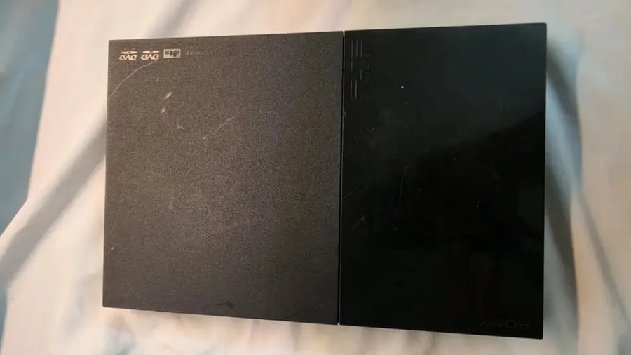 PlayStation 2 Slim