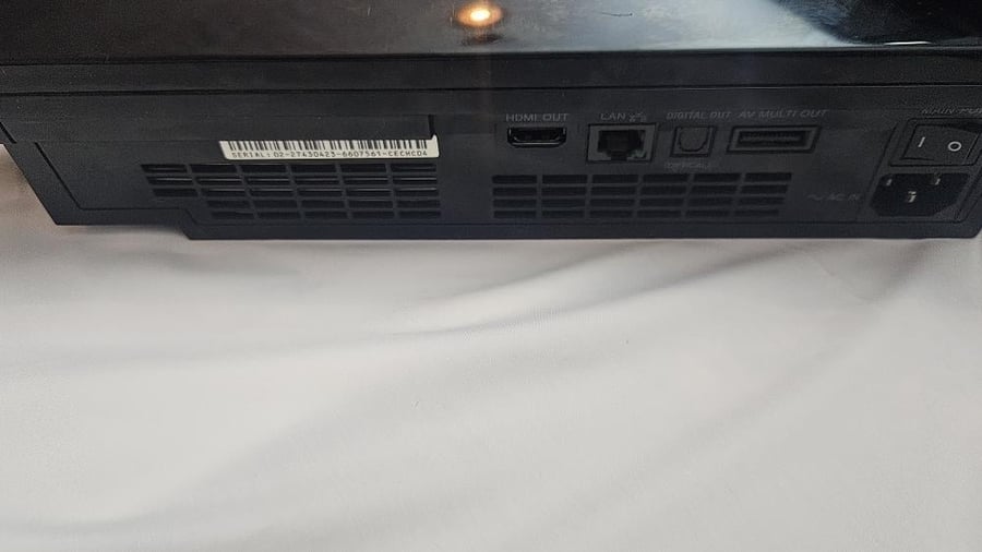 Sony 3 / PlayStation 3 Fat – Model CECHC04