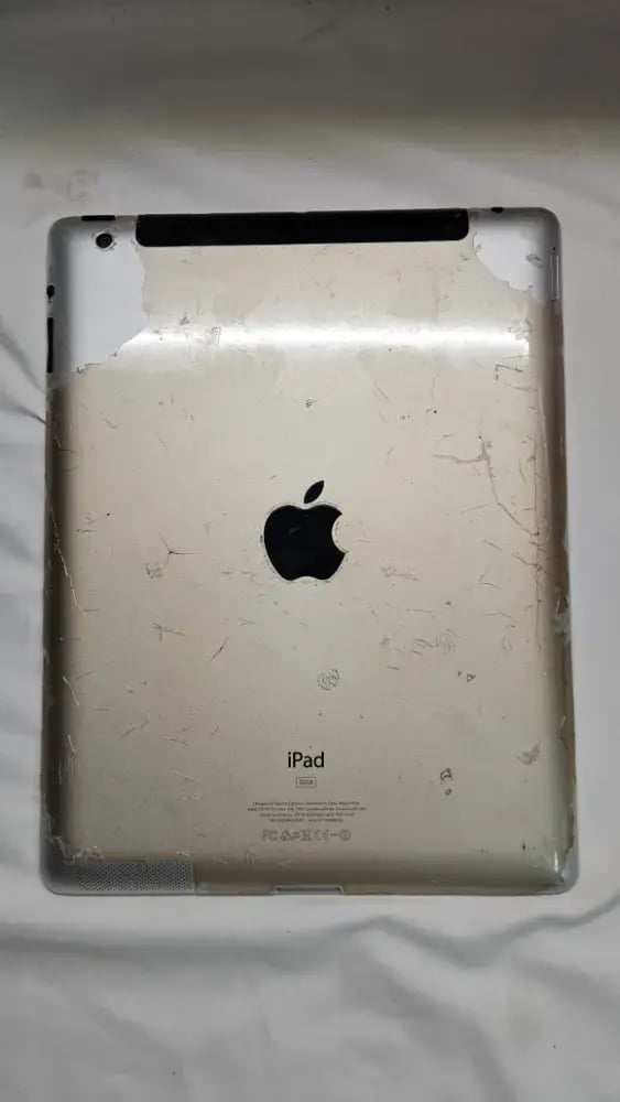 iPad ٣ — قطع غيار
