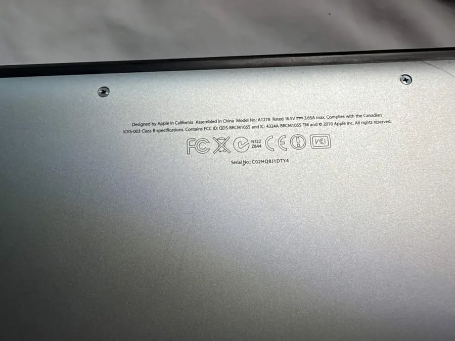 MacBook Pro A1278 — Core 2 Duo