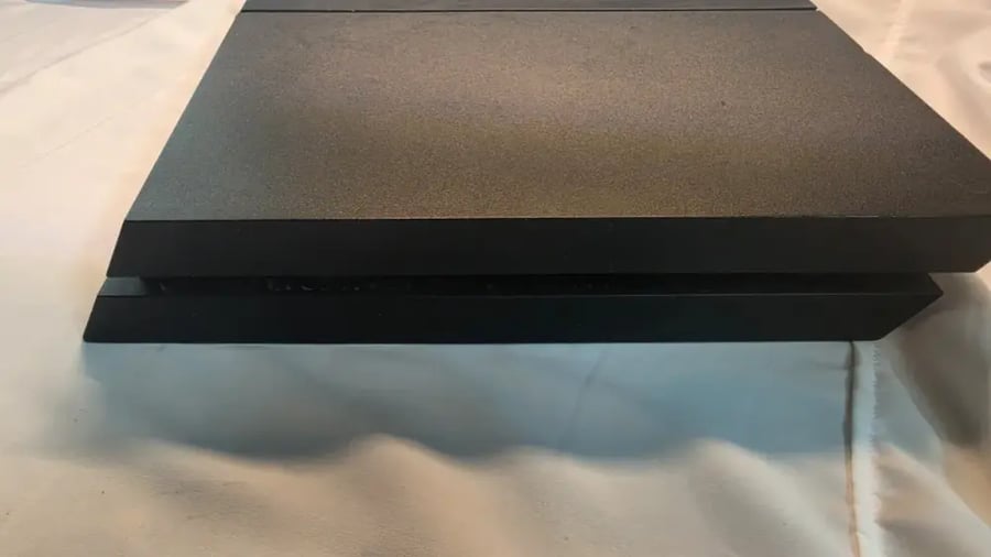PlayStation 4 Fat