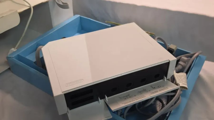 Nintendo Wii — نسخة الشرق الأوسط نظيف جدا