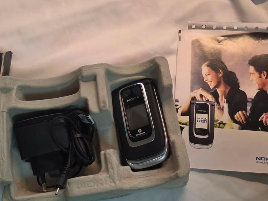 Nokia 6131 — جديد ومخزن