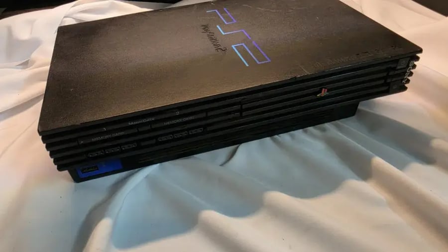 PlayStation 2 Fat أسود — يشغل أصلي ومنسوخ مفتوح الريجن