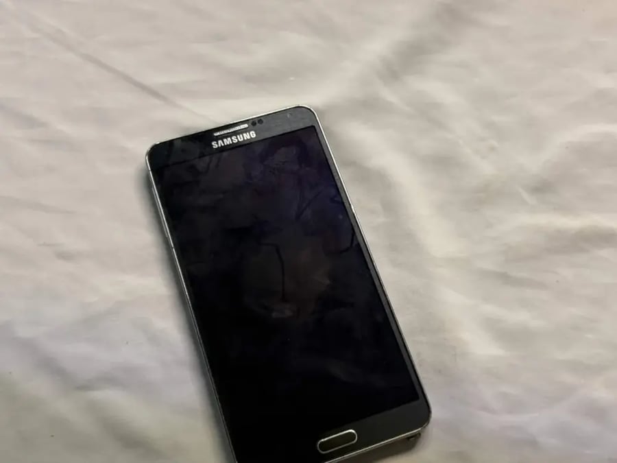 Samsung Galaxy Note 3 — أسود