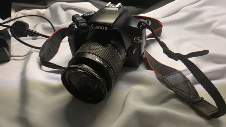 Canon EOS 1100D