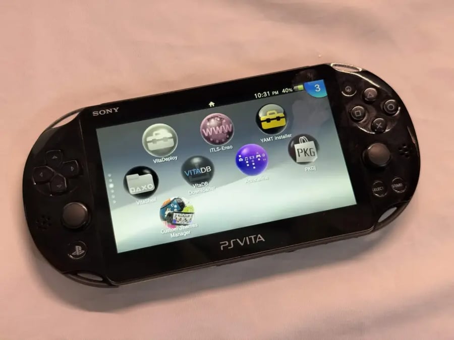 PlayStation Vita 2000 — ذاكرة 32GB