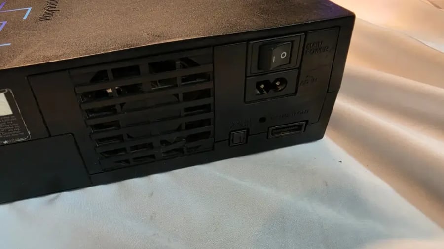 PlayStation 2 Fat أسود — يشغل أصلي ومنسوخ مفتوح الريجن