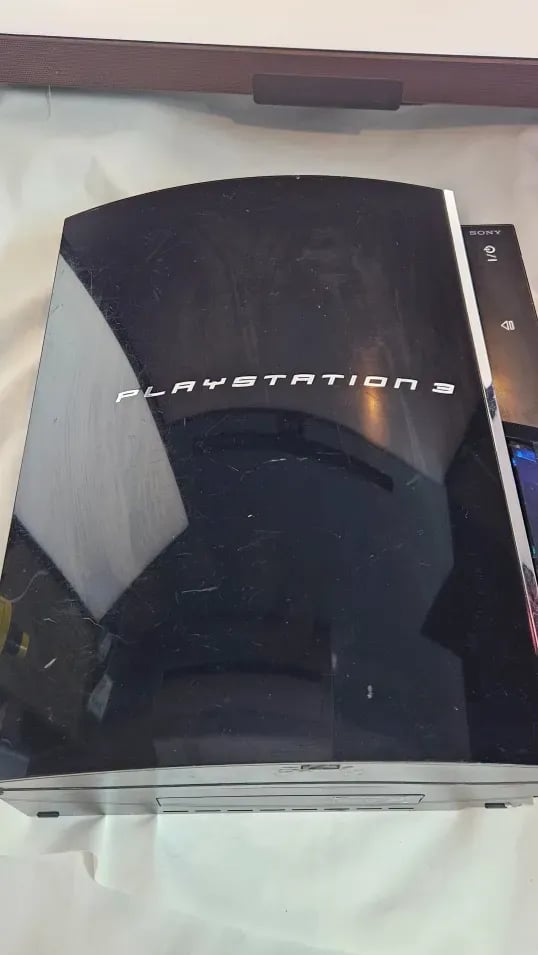 PlayStation 3 — موديل CECHC04 (4 USB)