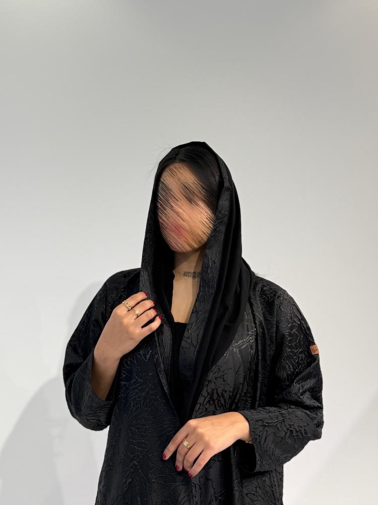 جاكار اسود