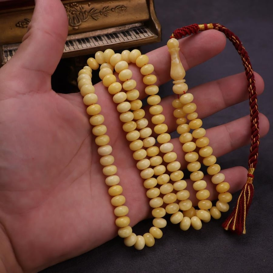 سبحة كهرمان ذروي مميز