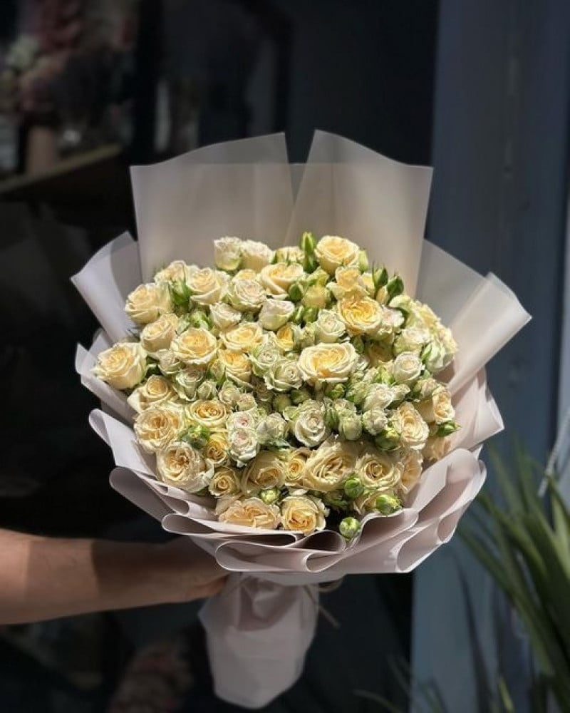 باقة ورد كبيره