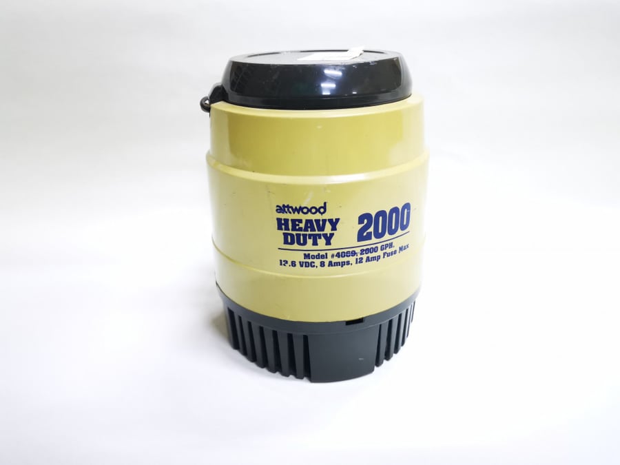 مضخة سحب مياه 12v 2000GPH موديل attwood 4060