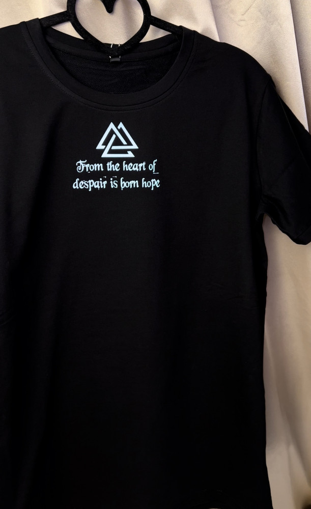 تيشرت TRIANGLE