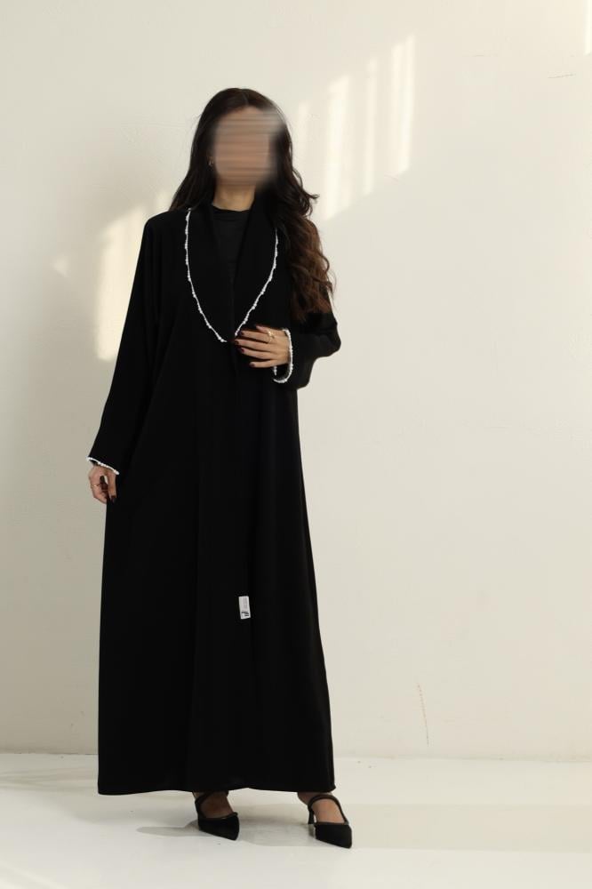 عباية سوداء بليزر ربع كلوش ملكي كوري