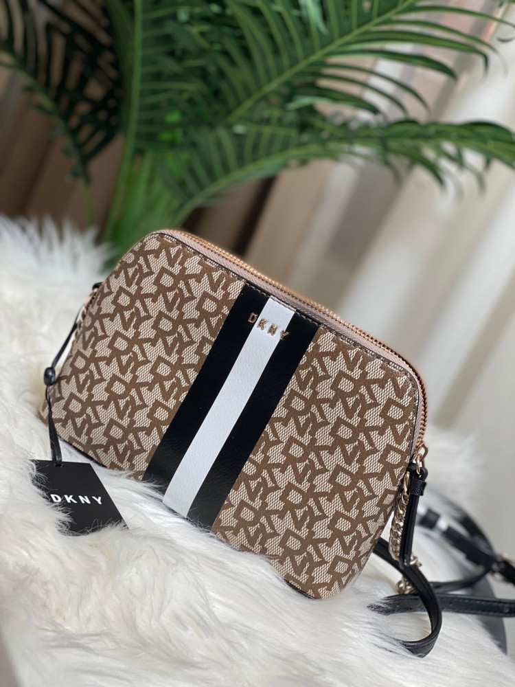 DKNY 43