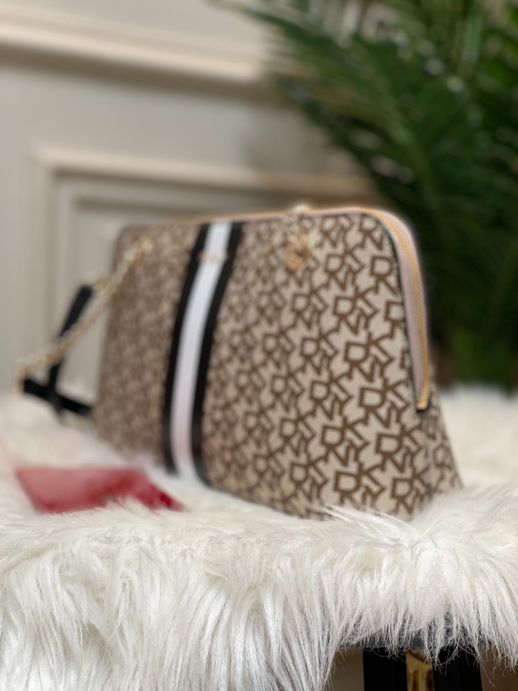 DKNY 36