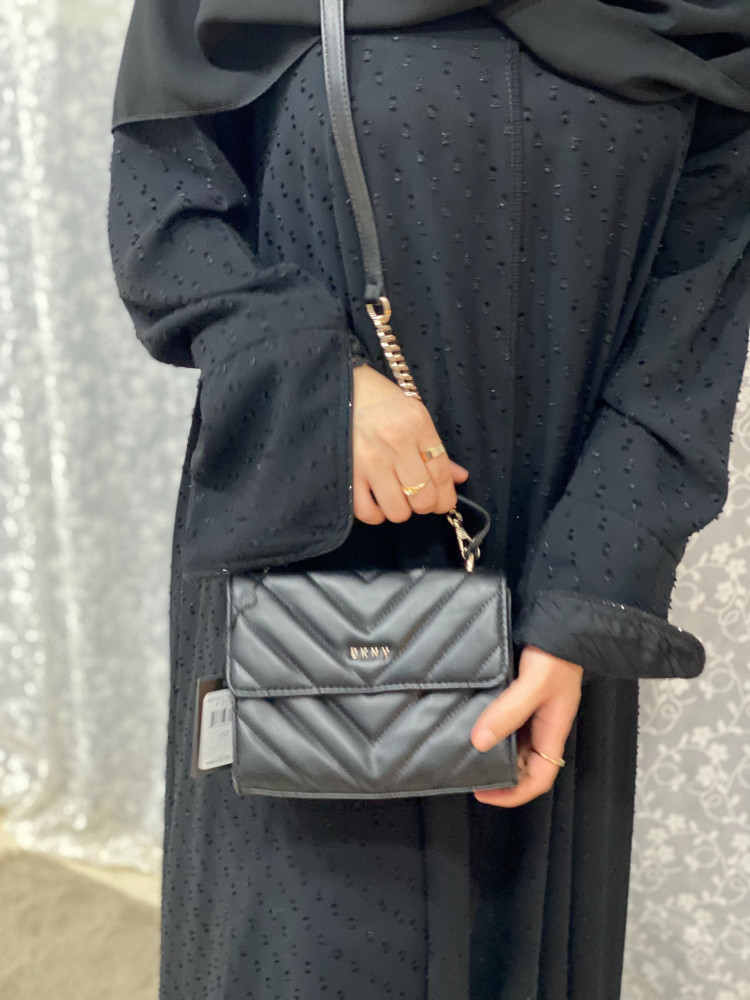 DKNY 0034
