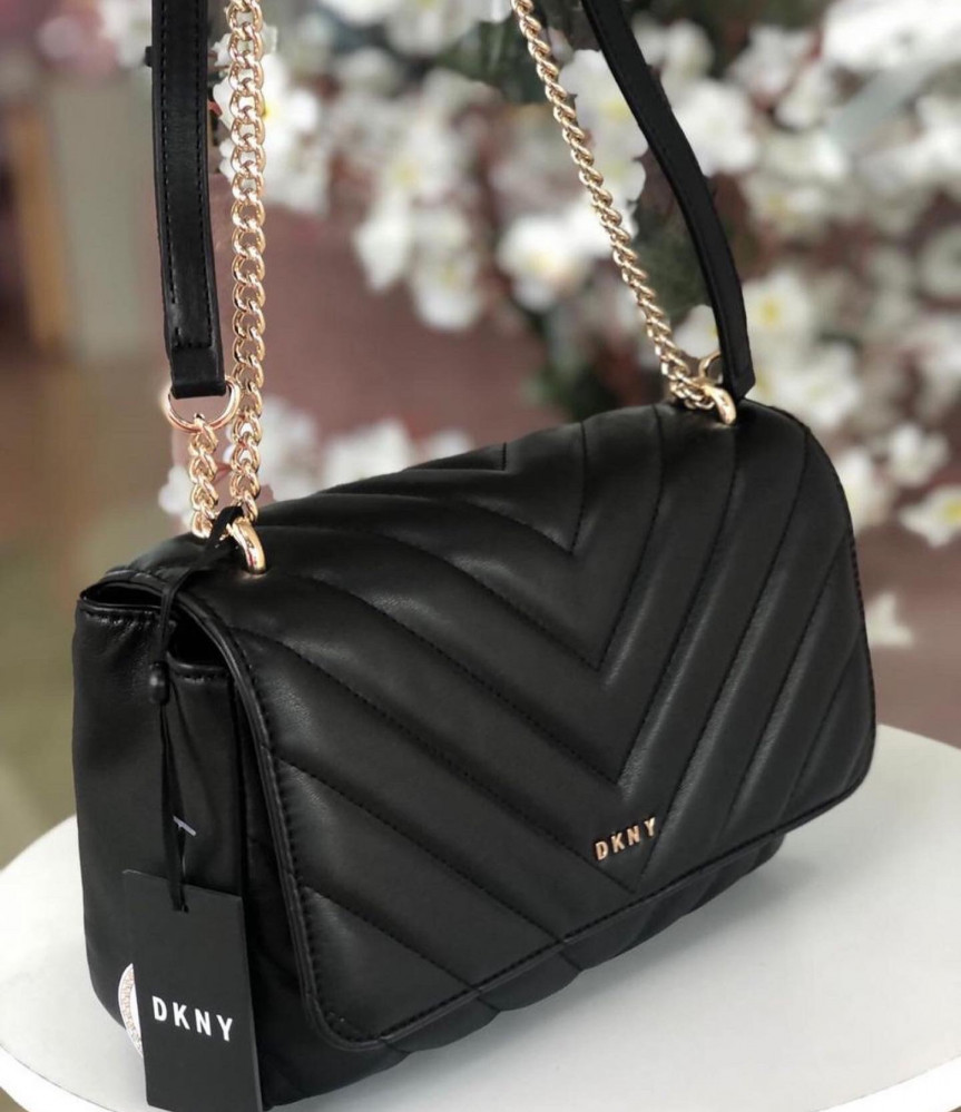 DKNY 0032