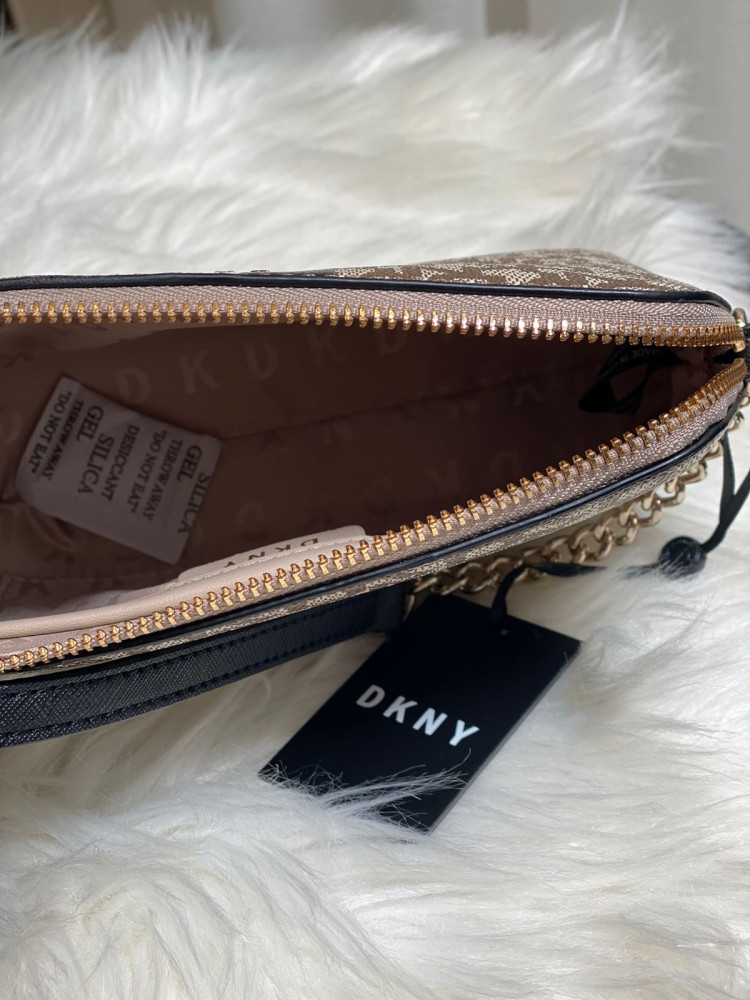 DKNY 43