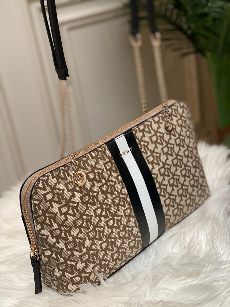 DKNY 36