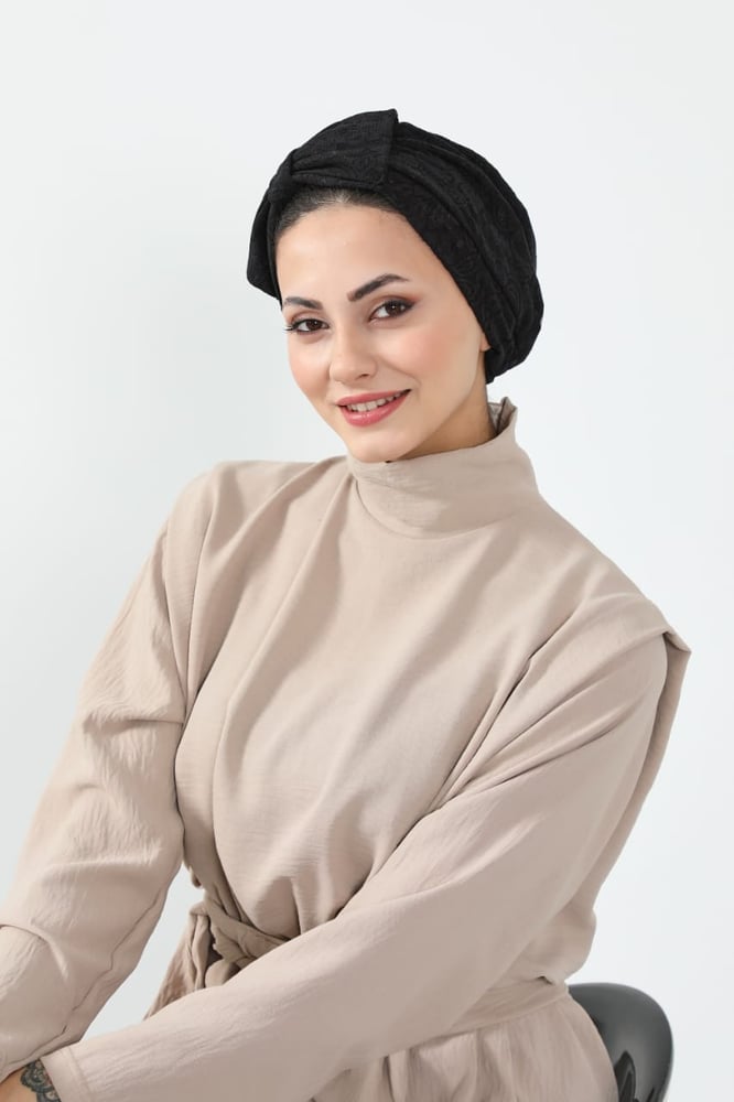 توربان دانتيل اسود