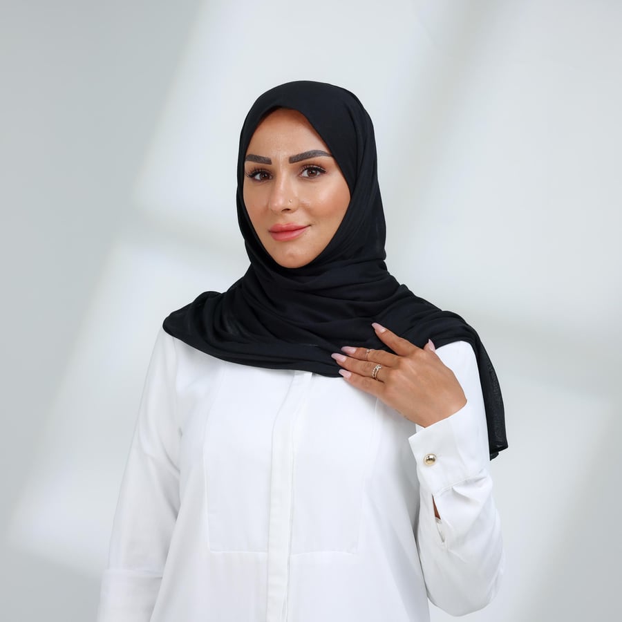 حجاب اسود عملي