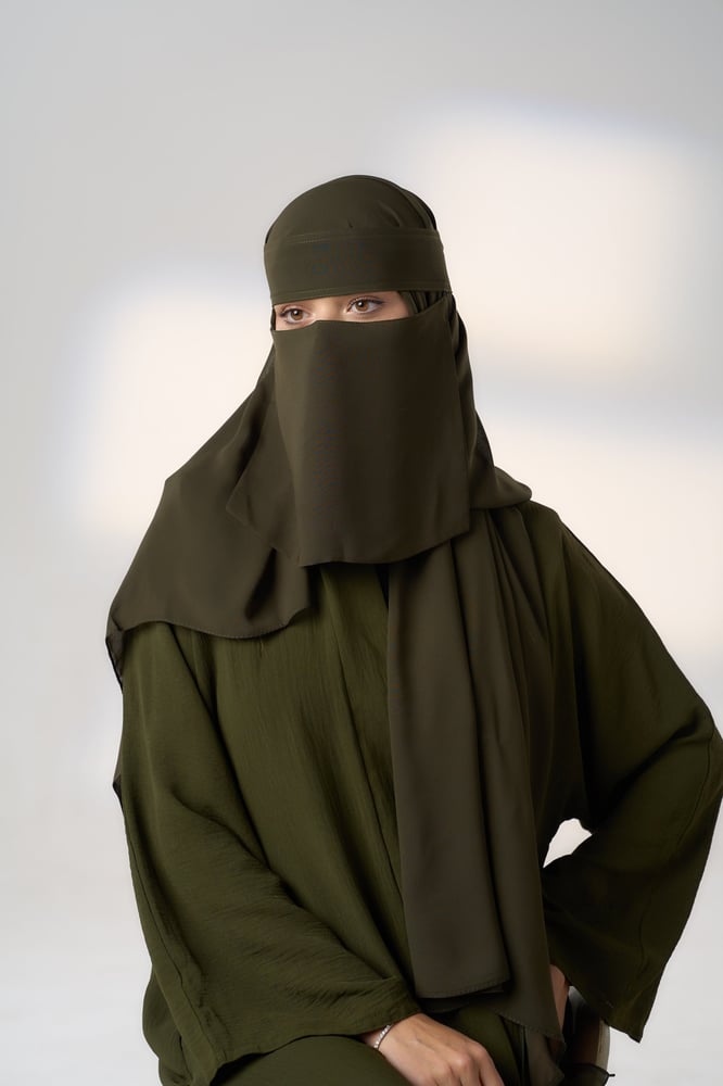 طقم طرحة ونقاب