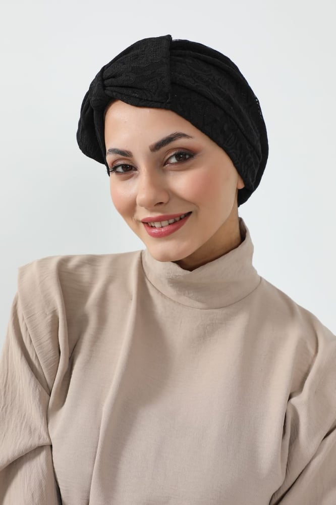 توربان دانتيل اسود