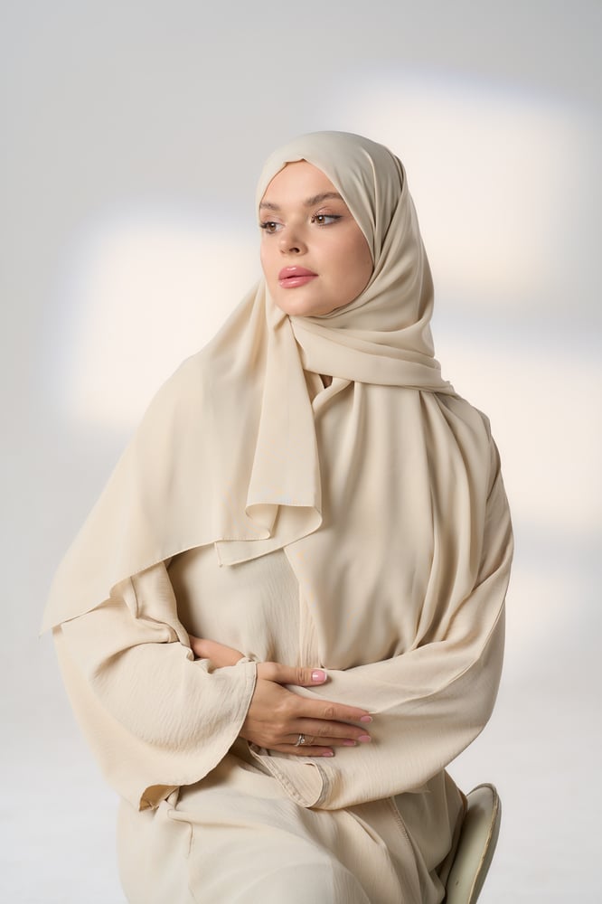 طقم طرحة ونقاب-بيج