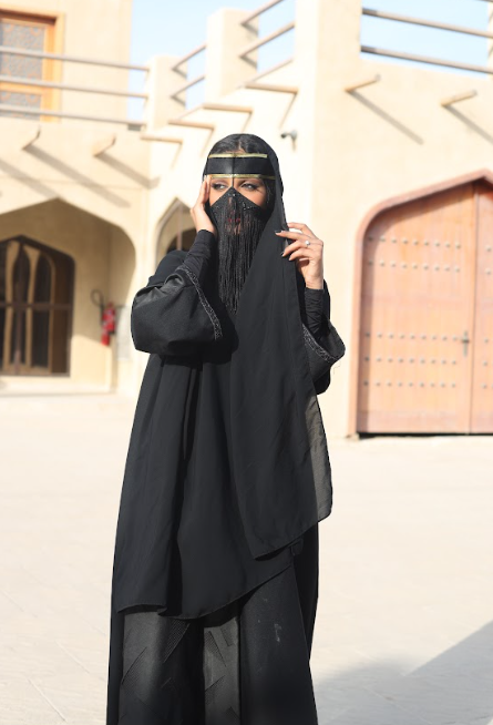 برقع منيفة